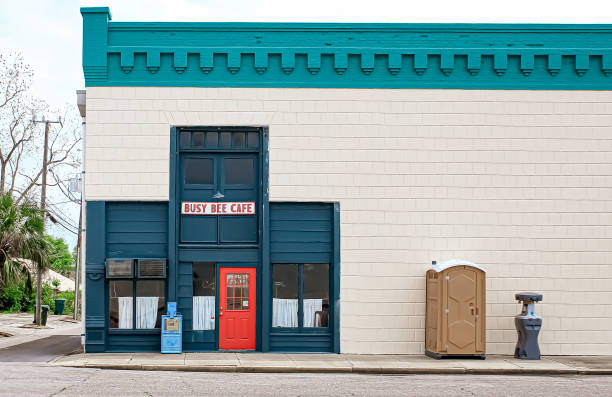 Portable Toilet Options We Offer in Twin City, GA